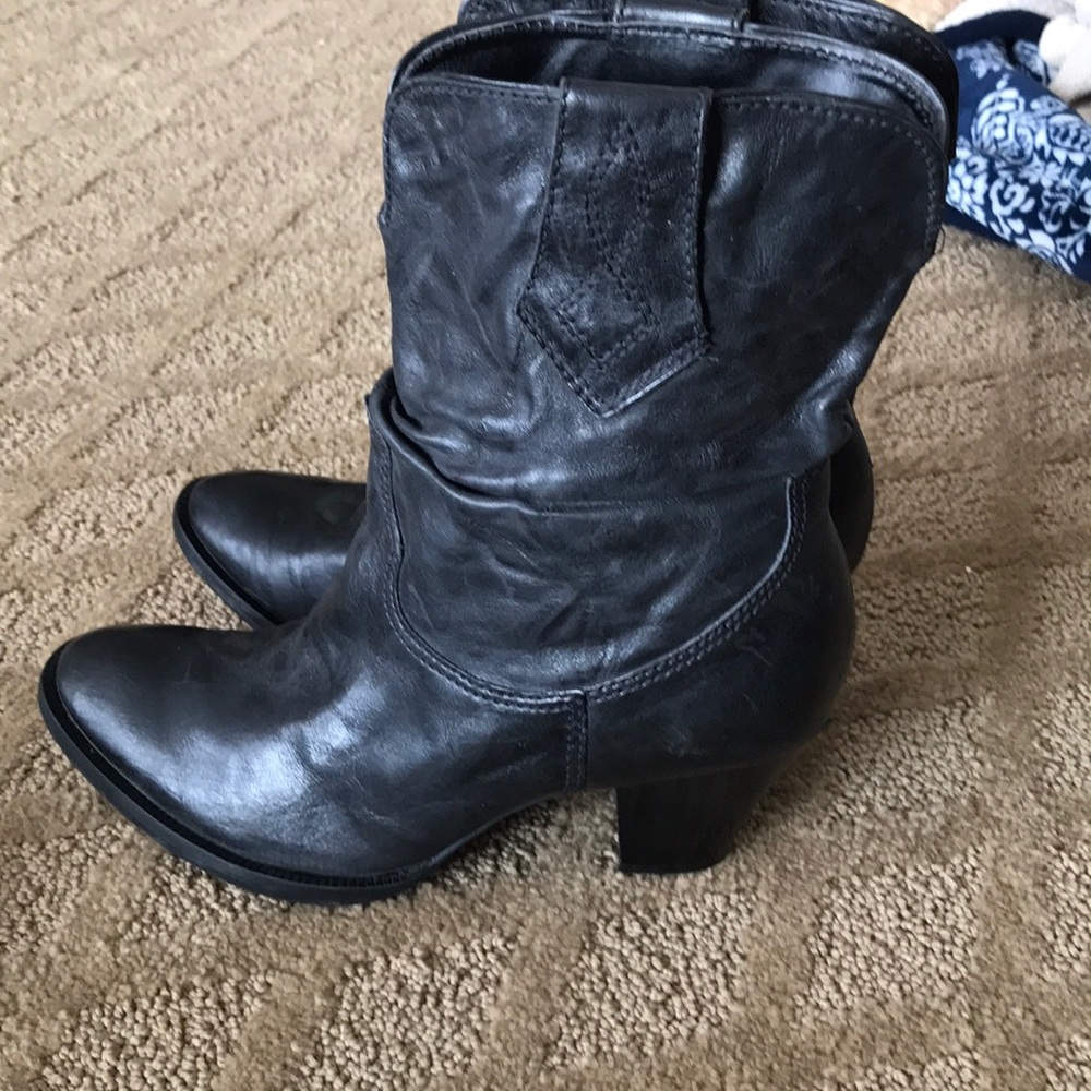 Gianni Bini boots